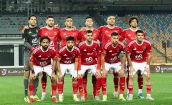 ازدحام في جميع المراكز.. الأهلي يسجل 41 لاعبًا في القائمة الأولية