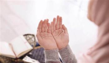 للخروج من المحن .. دعاء تعطيل العنوسة للعزباء