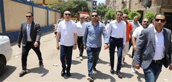   محافظ القاهرة يعاقب مسؤولين ويغرّم شركة نظافة بالمرج