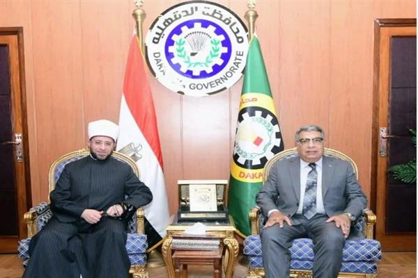 محافظ الدقهلية يستقبل وزير الأوقاف خلال زيارته لتفقد التصفيات الأولية لمسابقة "دولة التلاوة "