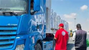   الهلال الأحمر المصري يواصل دعم الأشقاء الفلسطينيين بالمساعدات الإنسانية عبر قافلة "زاد العزة" 237