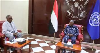 وزير الداخلية السوداني يبحث مع لجنة الأمل تسهيل إجراءات عودة المواطنين واستكمال أوراقهم الثبوتية