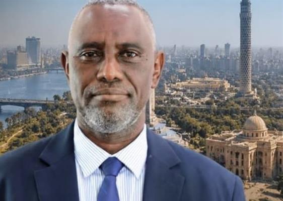 مدير عام المصارف بديوان الزكاة يصل القاهرة لتنفيذ برنامج الغارمين