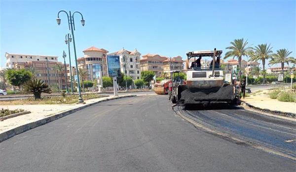 وزيرة الإسكان تتابع رفع كفاءة شبكات الطرق والمرافق بعددٍ من المدن الجديدة
