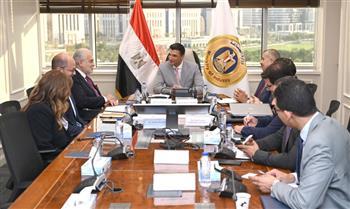 وزير الصناعة يبحث مع رئيس شركة يونيليفر خطط الشركة المستقبلية بالسوق المصري