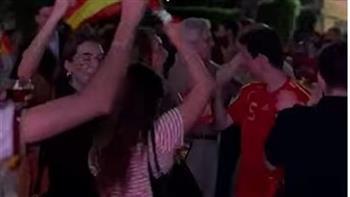 أجواء احتفالية كبرى بمقر إقامة سفير إسبانيا بالقاهرة بعد فوز بلاده بكأس العالم