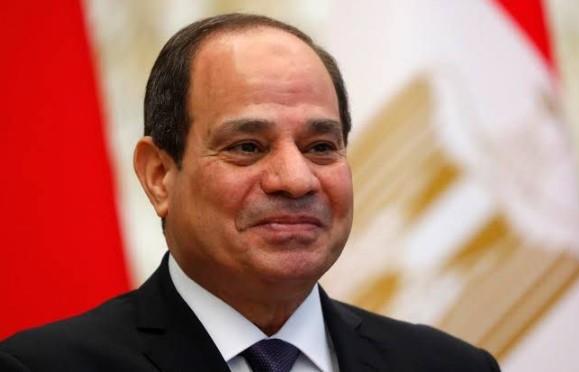 الرئيس السيسي يبعث برقيات تهنئة لرئيسي كولومبيا والإمارات