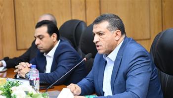 محافظ قنا يشدد على تسريع وتيرة العمل بملفات التقنين والتصالح