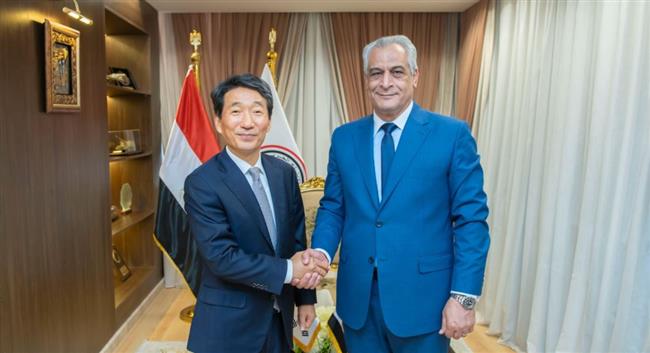 وزير الدولة للإنتاج الحربي يبحث مع "سفير جمهورية كوريا الجنوبية" سبل تعزيز التعاون المشترك
