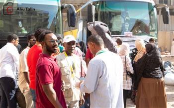 انطلاق أول أفواج أساتذة الجامعات السودانية العائدين من القاهرة إلى الوطن