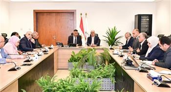وزيرالرى ومحافظ جنوب سيناء يبحثان المشروعات المائية والتعامل مع المياه الجوفية