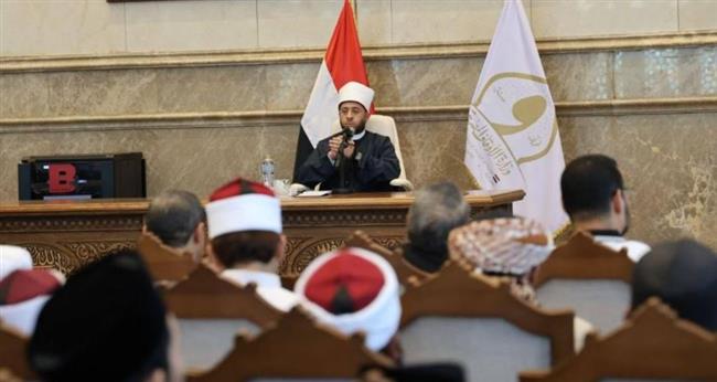 وزير الأوقاف يكرم خريجي منحة المجلس الأعلى للشئون الإسلامية 