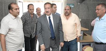   محافظ بورسعيد يتفقد مركز العلاج الطبيعي ويتابع مستوى الخدمات الصحية
