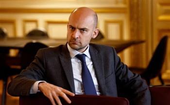 فرنسا تستدعي القائم بالأعمال الإيراني بعد استهداف موظفي سفارتها في طهران