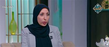   ظهور دم على الملابس أثناء الصلاة.. هل يجب الإعادة؟.. أمينة الفتوى تجيب