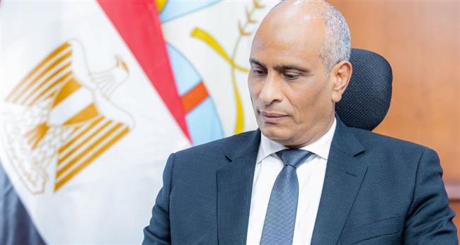 محافظ كفرالشيخ يتابع تنفيذ المرحلة الأولى لمبادرة التحول الذكي