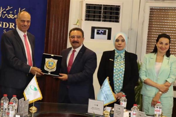 بروتوكول تعاون بين جامعة الإسكندرية والهيئة القومية للبريد لتعزيز التحول الرقمي وتطوير الخدمات