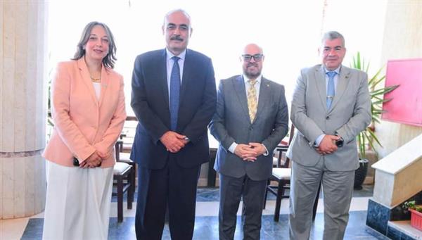 "صحة وسلامة المرأة في بيئة العمل البحري"بنادي اليخت المصري بالإسكندرية