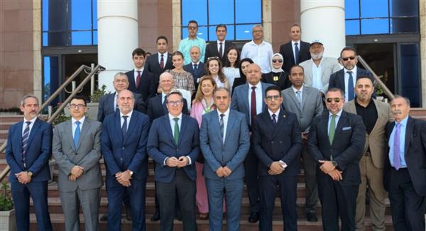 ميناء الإسكندرية يستضيف وفدًا إسبانيا رفيع المستوى