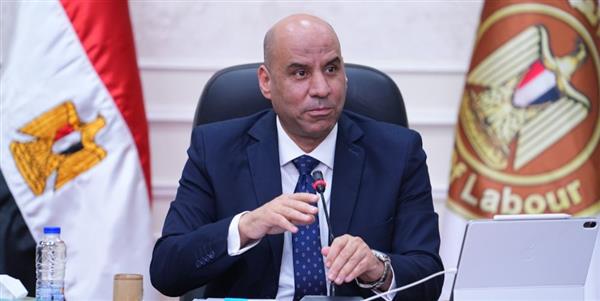 الاثنين المقبل .. وزير العمل ومحافظ الشرقية يفتتحان الملتقى القومي للتشغيل