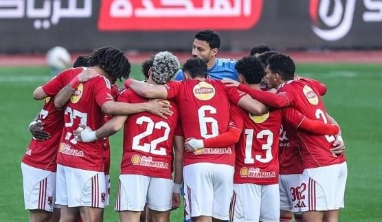 رسميًا.. الأهلي يواجه برشلونة على ملعب كامب نو في مواجهة تاريخية