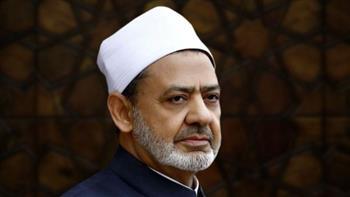 عباس شومان : لا علاقة لـ شيخ الأزهر بالترويج لأدوية
