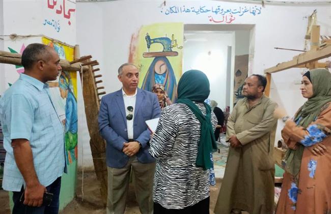 محافظة قنا تتابع مشروع مدينة نقادة للحرف التراثية