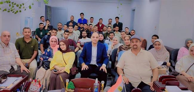 محافظ أسيوط: إطلاق مشروع لرقمنة وتكويد شبكة الطرق