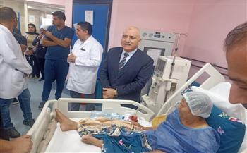 الشلقاني يتفقد مستشفى القناطر الخيرية.. ويشيد بأداء فريق الرعاية 