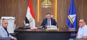 محافظ دمياط يناقش دعم صناعة الأثاث 