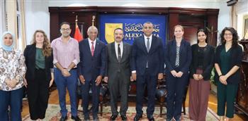 جامعة الإسكندرية تبحث مع الهيئة الألمانية للتبادل العلمي تعزيز التعاون في البحث العلمي والمنح الدولية
