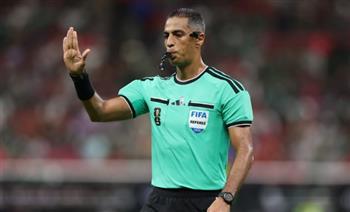 أمين عمر حكمًا لمباراة أهلي جدة وأوكلاند سيتي في كأس إنتركونتيننتال