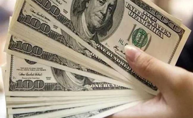 سعر الأخضر اليوم.. تعرف على سعر الدولار في البنوك المصرية