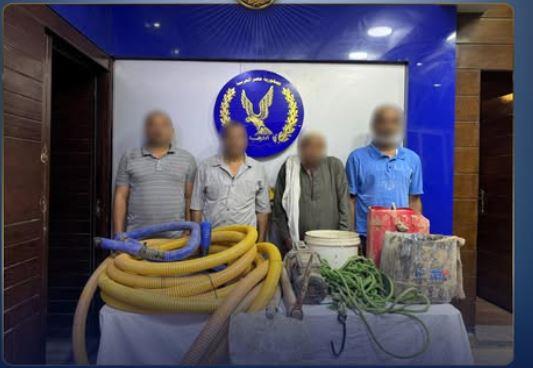 ضبط 4 أشخاص أثناء التنقيب عن الآثار داخل عقار بالقاهرة
