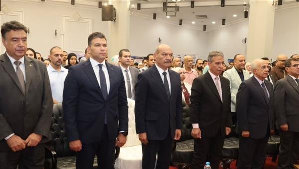 مبادرة "بالعلم نبني" تنطلق بالسويس