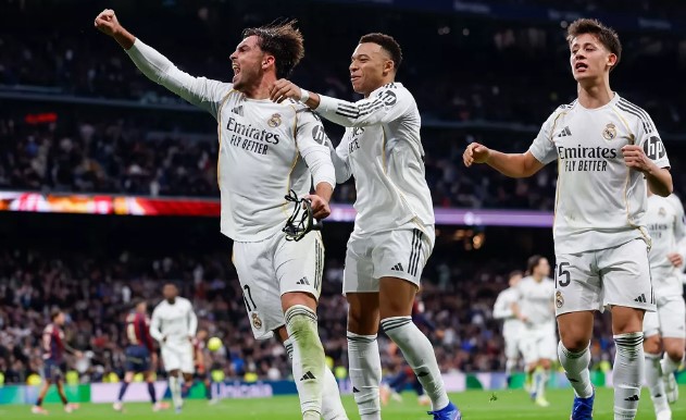 ريال مدريد يعلن وديته الجديدة أمام شالكه استعدادًا للموسم الجديد