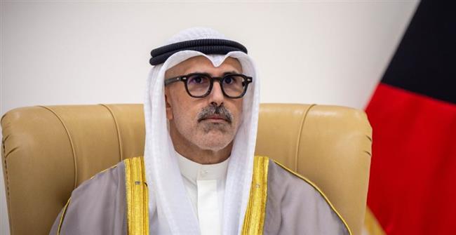 وزير خارجية الكويت يبحث مع نظيريه القطري والسعودي جهود تعزيز الاستقرار بالمنطقة 