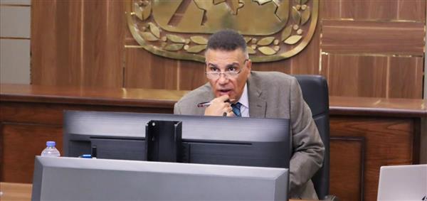 محافظ جنوب سيناء يمنح رؤساء المدن مهلة أسبوع لعرض أي معوقات تواجههم فى هذا الملف