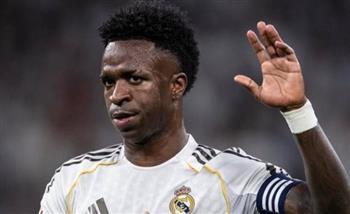 رغم اهتمام آرسنال.. ريال مدريد يتمسك باستمرار فينيسيوس جونيور