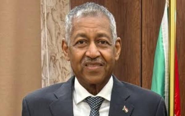 السفير السوداني بالقاهرة: زيارة كامل الوزير للخرطوم تعزز الشراكة.. ومصر هي الأب والأم للشعب السوداني