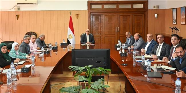 وزير الري يتابع إعداد منظومة رقمية متكاملة للتنبؤ والتخطيط وإدارة وتوزيع المياه