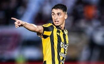 الأهلي يعيد فتح ملف أوجستين منصور لتدعيم خط الوسط