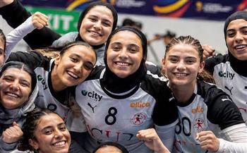 مكافأة فورية لمنتخب ناشئات اليد بعد الفوز على فرنسا