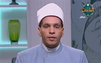 ما حكم إلقاء المخلفات في البحر والتلوث أثناء المصيف؟.. أمين الفتوى يجيب