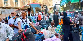   عودة السودانيين من القاهرة.. استئناف الرحلات المجانية إلى الخرطوم