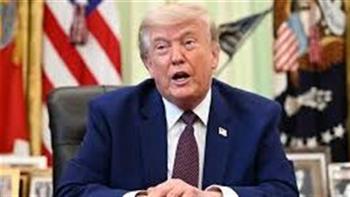 ترامب يثير الجدل مجددًا بتعليقات ساخرة عن رؤساء أمريكيين