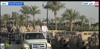 السيسي يتفقد اصطفاف القوات المسلحة خلال افتتاح مقر القيادة الاستراتيجية بالعاصمة الجديدة