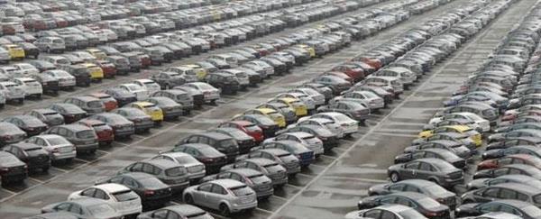 محافظة الإسكندرية تعلن  أماكن مواقف وساحات انتظار السيارات الرسمية وأسعار الانتظار