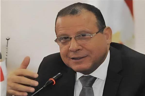 مجدي البدوي يشيد بزيادة أجور العاملين بالصحف القومية واهتمام الدولة بالصحافة