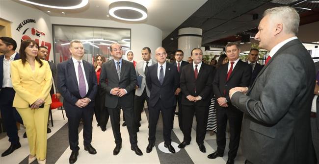 افتتاح مركز الخدمات الرقمية لـ"كوكاكولا HBC" لتصدير خدمات التعهيد من مصر إلى 27 دولة